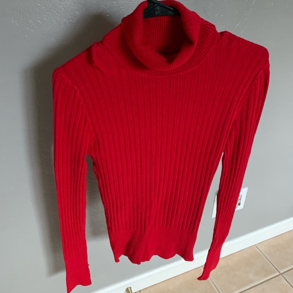 Red Turtleneck - Picture 1 of 6